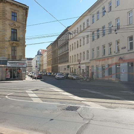 Апартаменти Sonniges Studio Heinzelmanngasse Відень Екстер'єр фото
