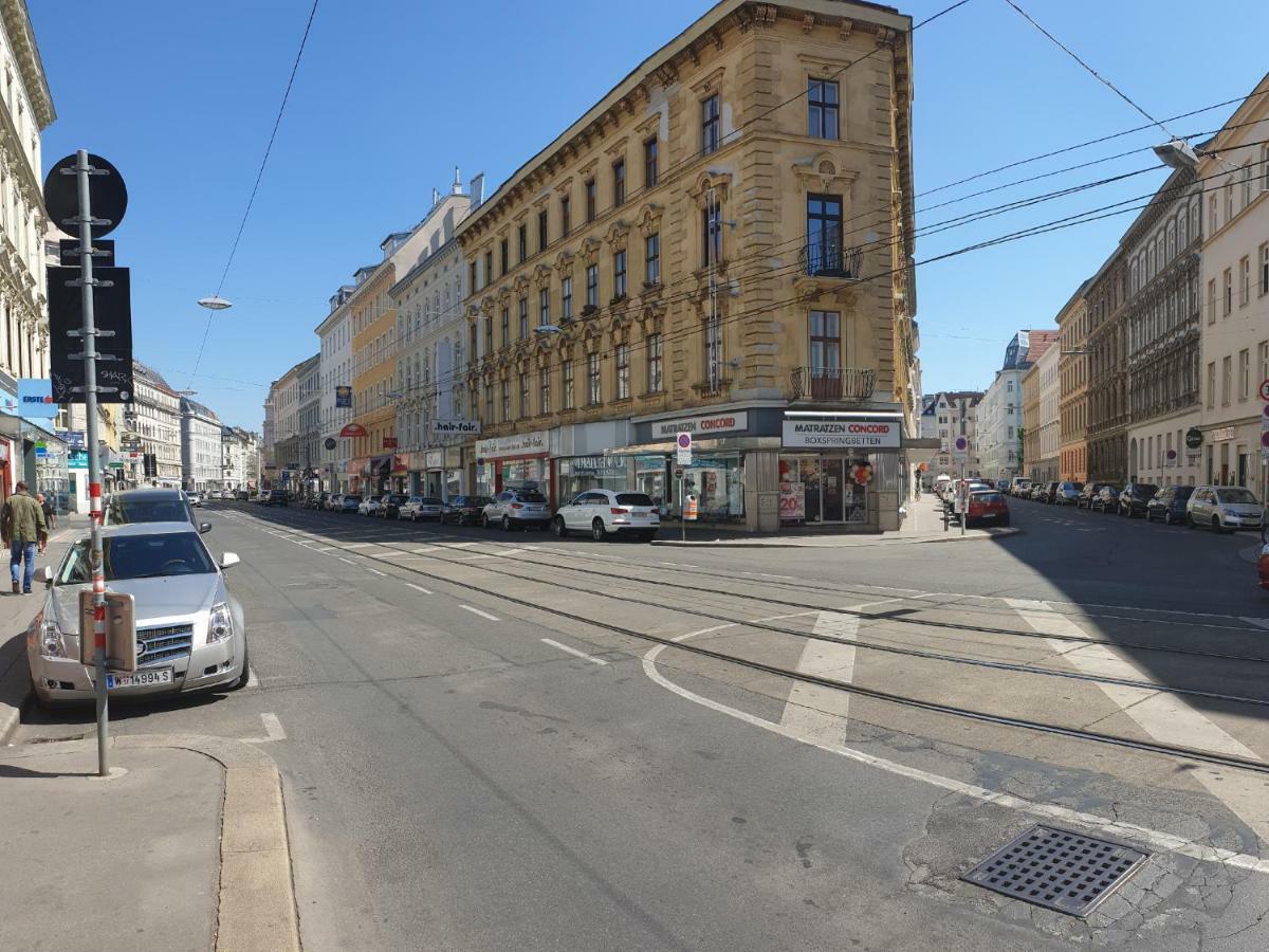 Апартаменти Sonniges Studio Heinzelmanngasse Відень Екстер'єр фото